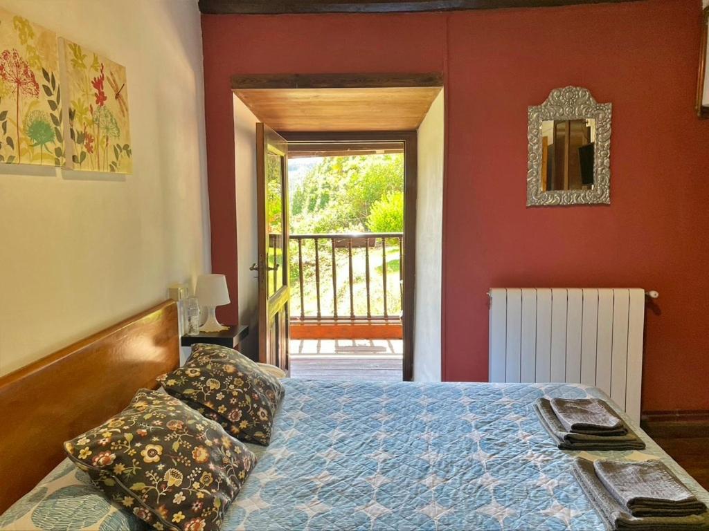 La Asturxana Guest House Malleza Bagian luar foto