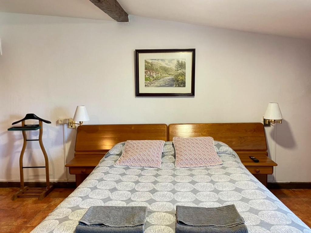 La Asturxana Guest House Malleza Bagian luar foto