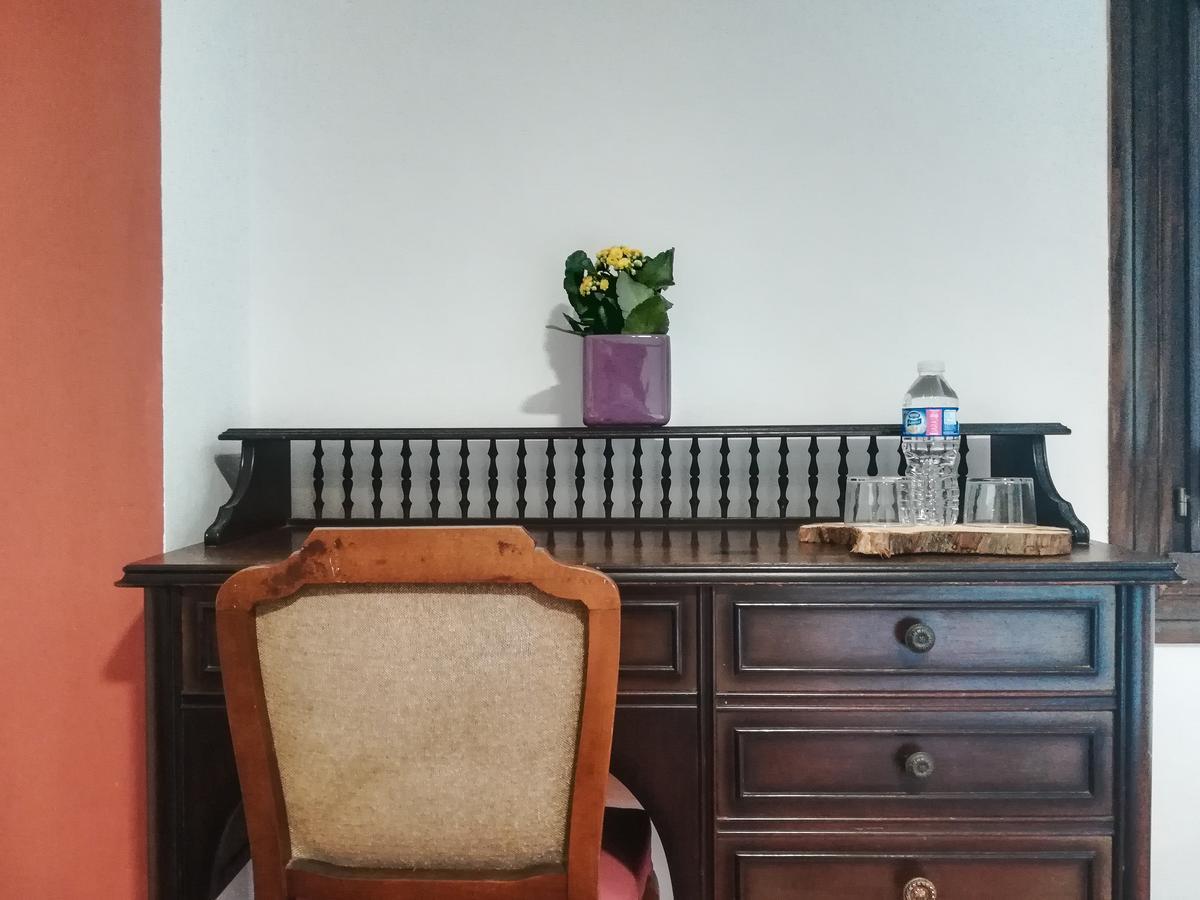 La Asturxana Guest House Malleza Bagian luar foto
