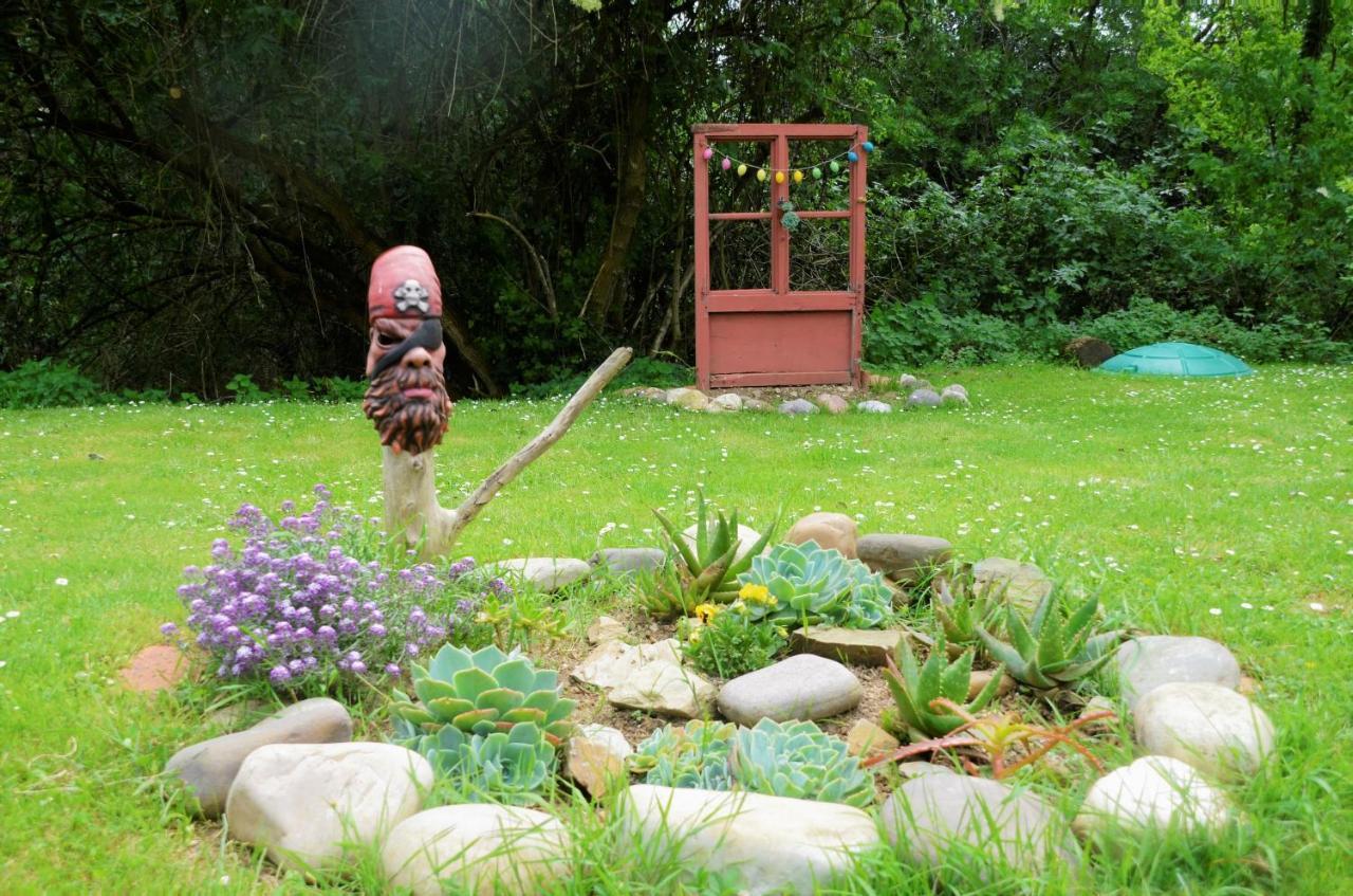 La Asturxana Guest House Malleza Bagian luar foto